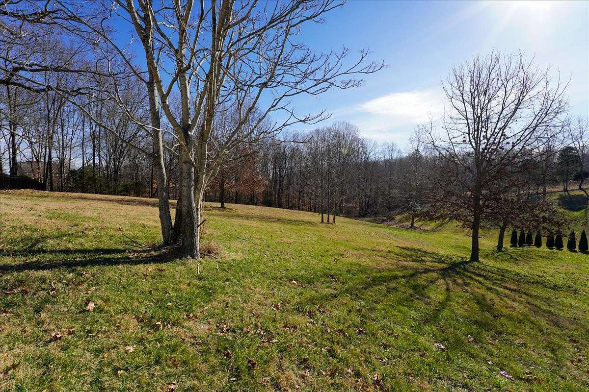 0.92 Acres of Residential Land for Sale in Fairview, Tennessee