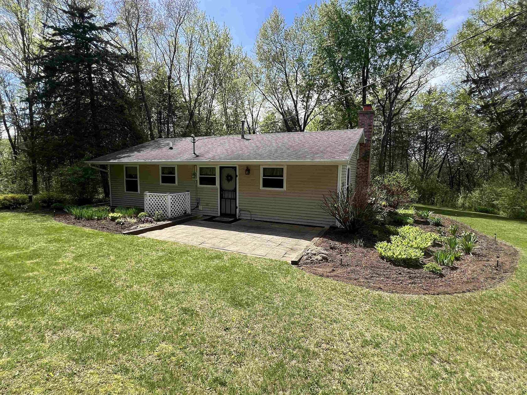 2.68 Acres of Land with Home for Sale in Lodi, Wisconsin