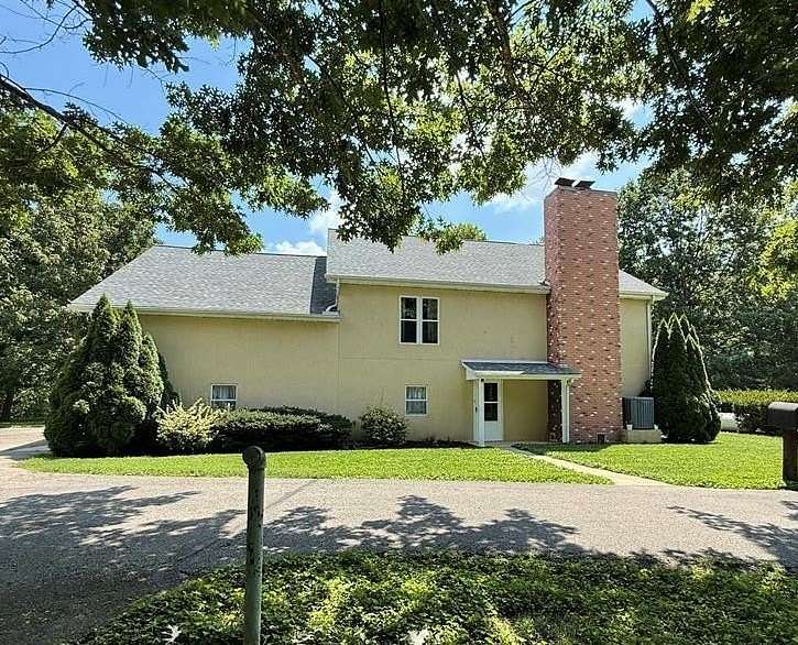 7.3 Acres of Land with Home for Sale in West Portsmouth, Ohio