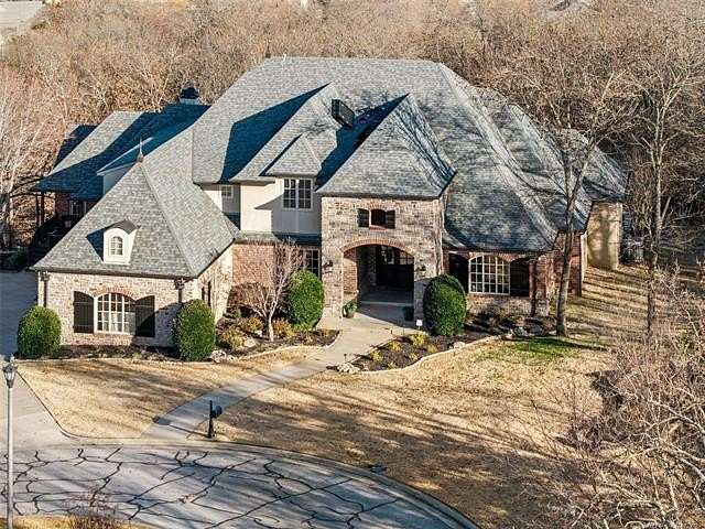 1.8 Acres of Land with Home for Sale in Jenks, Oklahoma