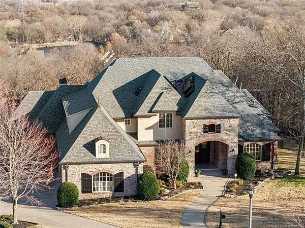 1.8 Acres of Residential Land with Home for Sale in Jenks, Oklahoma