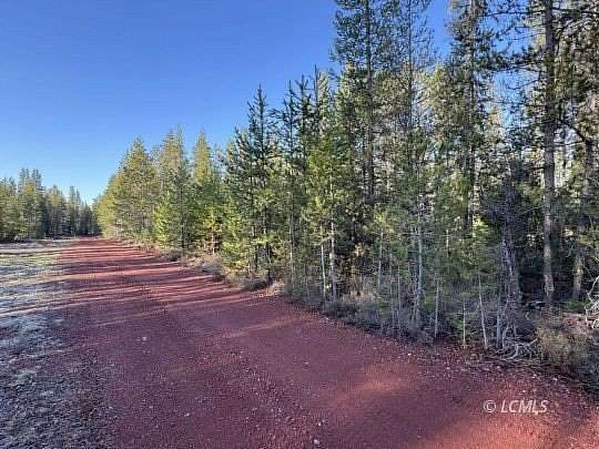 1 Acre of Residential Land for Sale in Chiloquin, Oregon