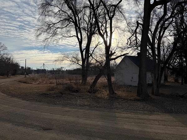 0.72 Acres of Residential Land for Sale in Vermillion, South Dakota