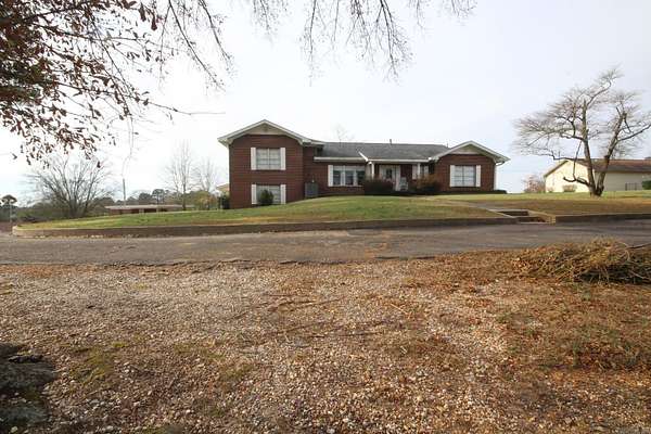 1.5 Acres of Residential Land with Home for Sale in Nashville, Arkansas