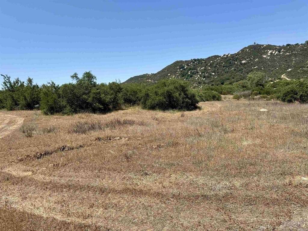 10 Acres of Land for Sale in Fallbrook, California