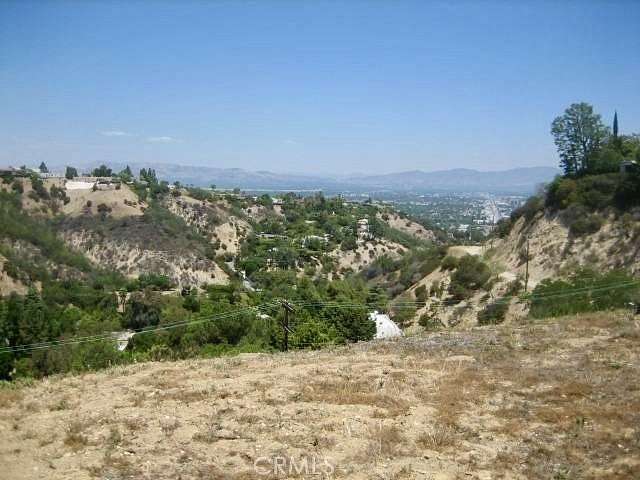0.99 Acres of Residential Land for Sale in Los Angeles, California