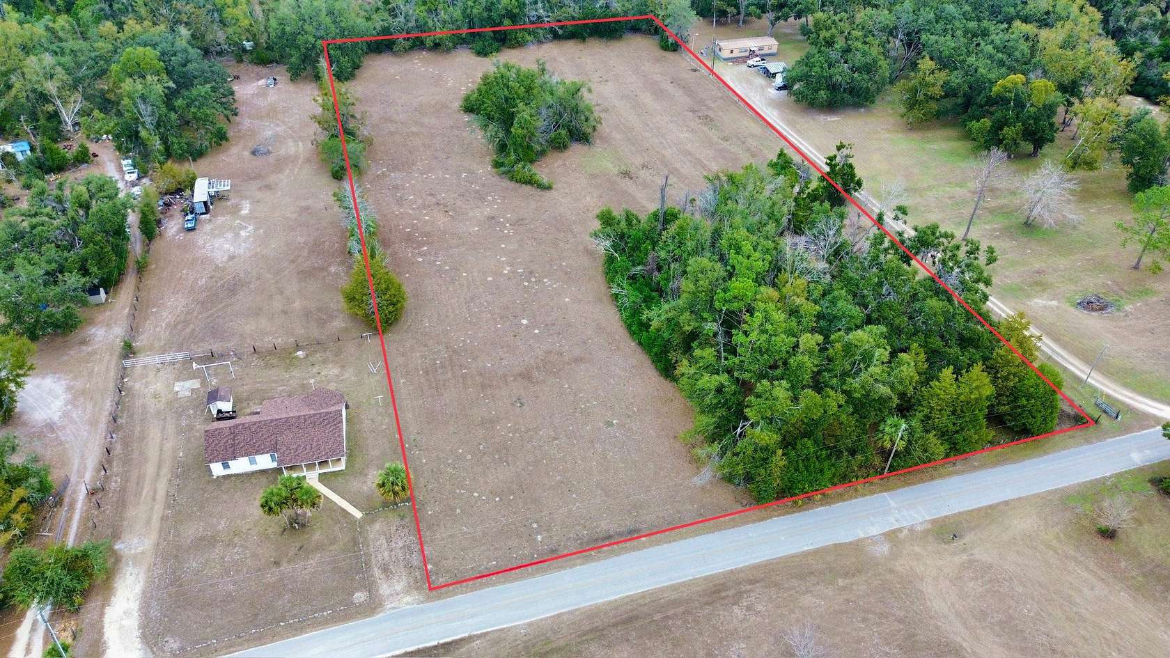 5 Acres of Residential Land for Sale in Perry, Florida