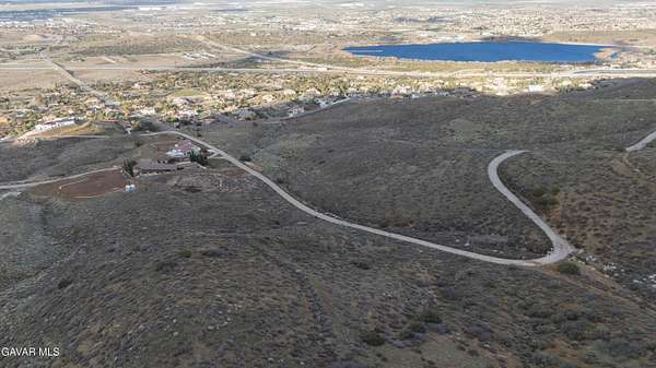 2.5 Acres of Residential Land for Sale in Palmdale, California