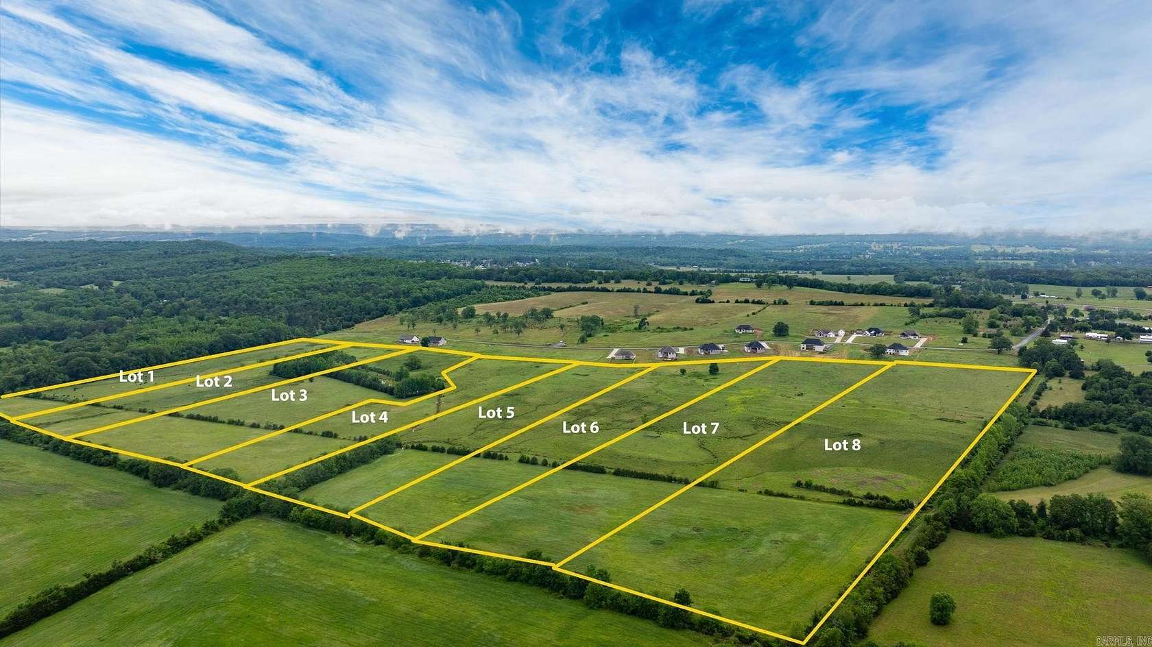 10.6 Acres of Land for Sale in Greenbrier, Arkansas