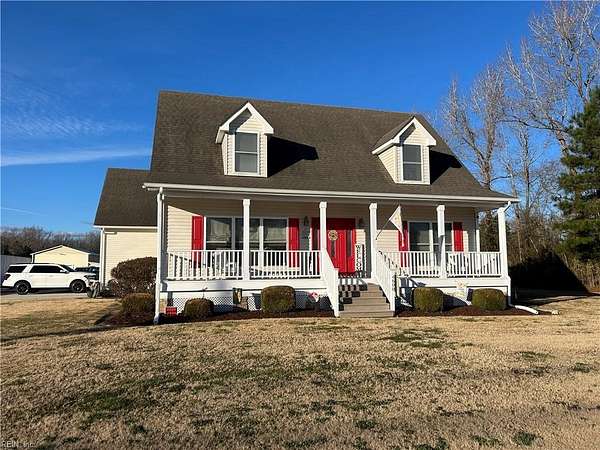 6 Acres of Residential Land with Home for Sale in Chesapeake, Virginia