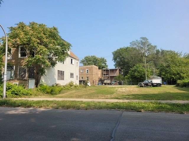 0.07 Acres of Residential Land for Sale in Chicago, Illinois