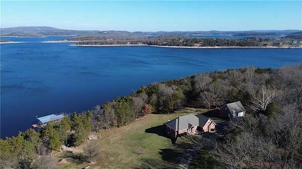 3.1 Acres of Residential Land with Home for Sale in Garfield, Arkansas