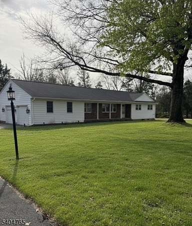 1.89 Acres of Residential Land with Home for Lease in Bridgewater, New Jersey