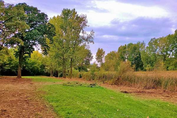 1.53 Acres of Residential Land for Sale in West Chicago, Illinois