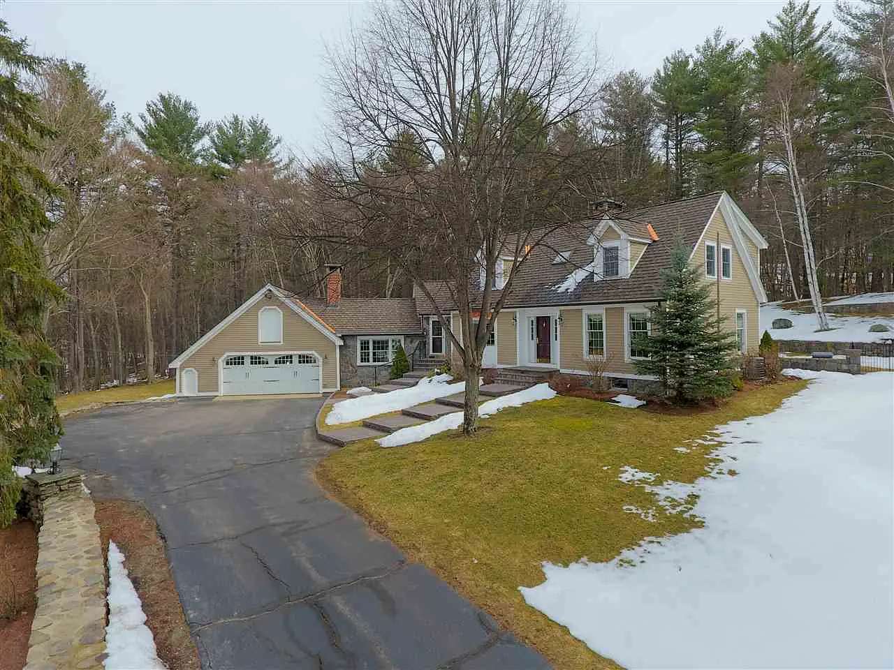 11 Acres of Recreational Land with Home for Sale in Windham, New Hampshire