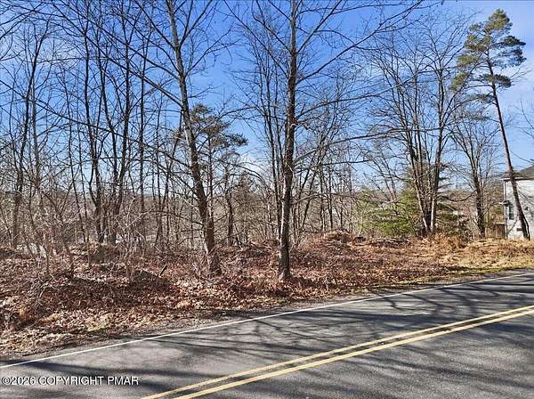 0.39 Acres of Residential Land for Sale in Stroudsburg, Pennsylvania