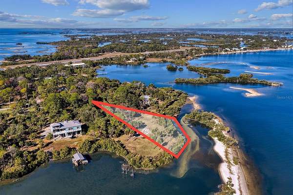 0.75 Acres of Residential Land for Sale in Cedar Key, Florida