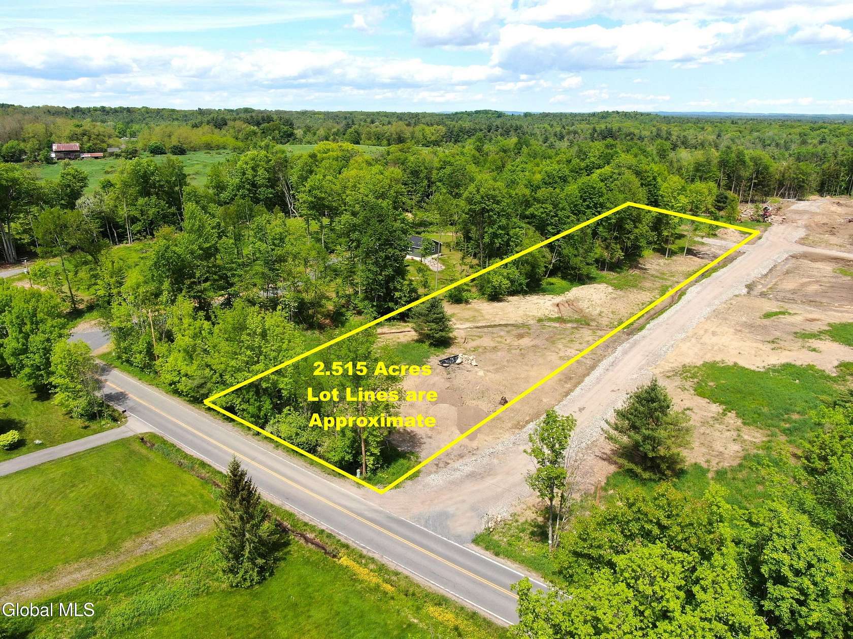 2.52 Acres of Residential Land for Sale in Amsterdam, New York