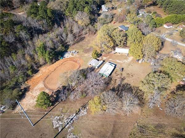 19.7 Acres of Land with Home for Sale in Palmetto, Georgia