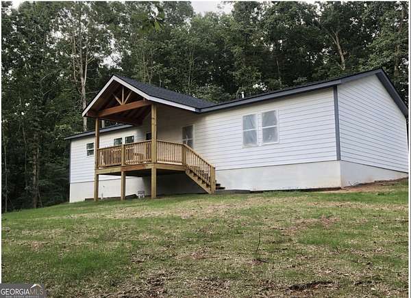 1.54 Acres of Residential Land with Home for Sale in Winder, Georgia