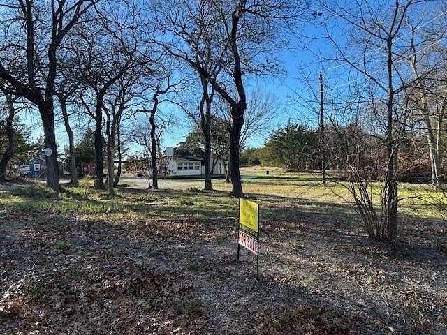 2 Acres of Residential Land with Home for Sale in Whitewright, Texas