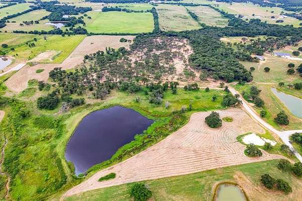 71.7 Acres of Land for Sale in Collinsville, Texas