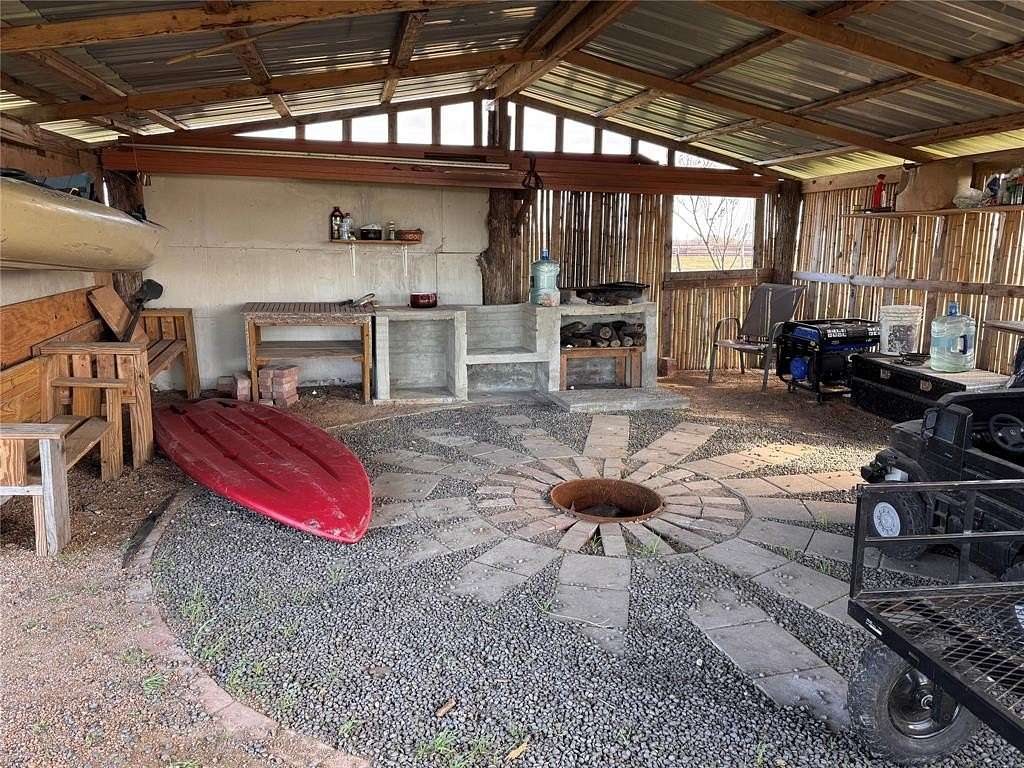 5.3 Acres of Residential Land for Sale in Marlin, Texas