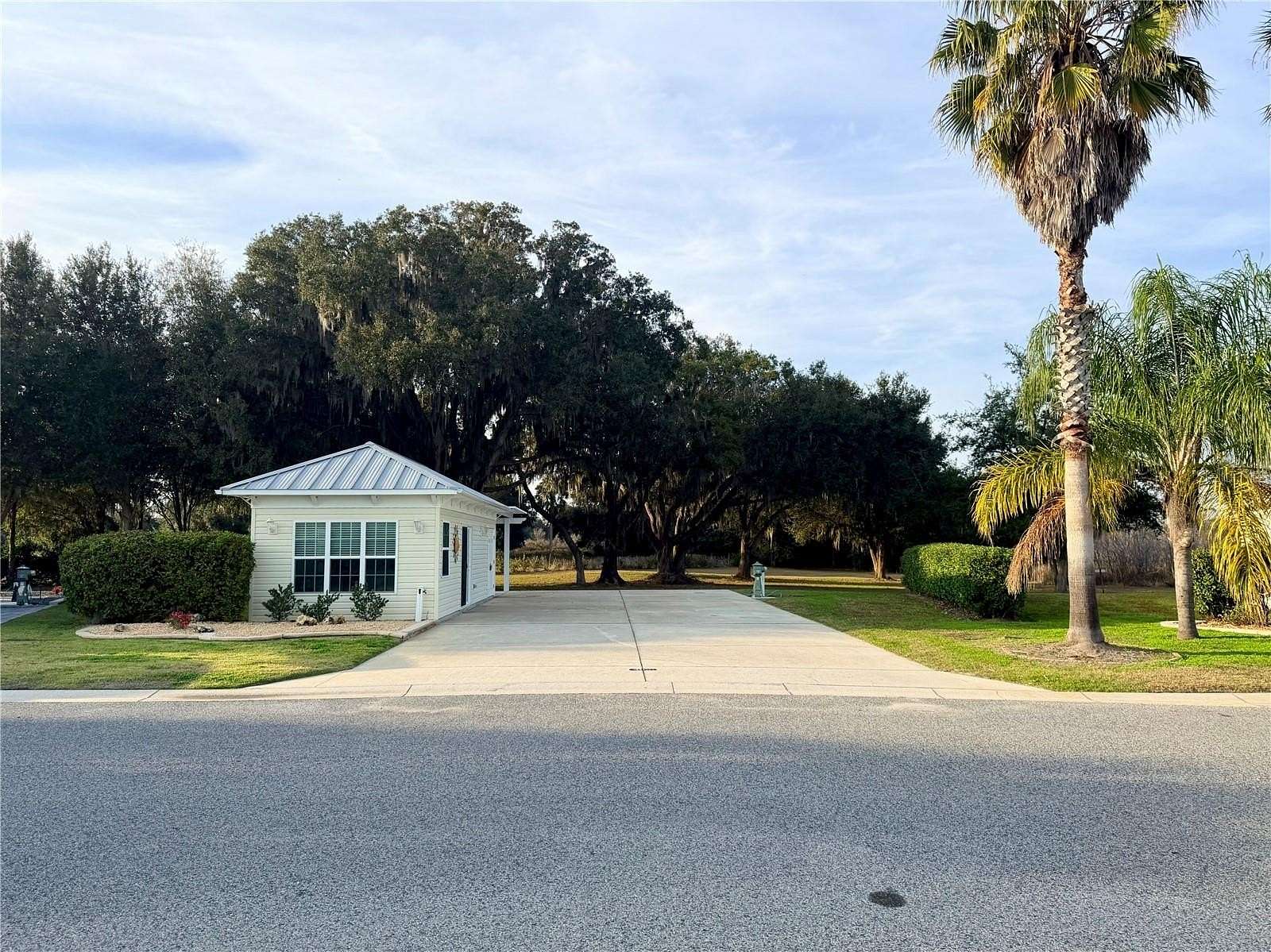 0.15 Acres of Land for Sale in Webster, Florida