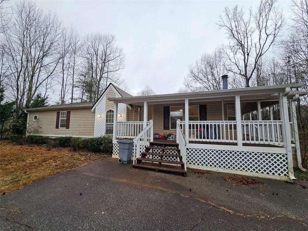 1.5 Acres of Land with Home for Sale in Murrayville, Georgia