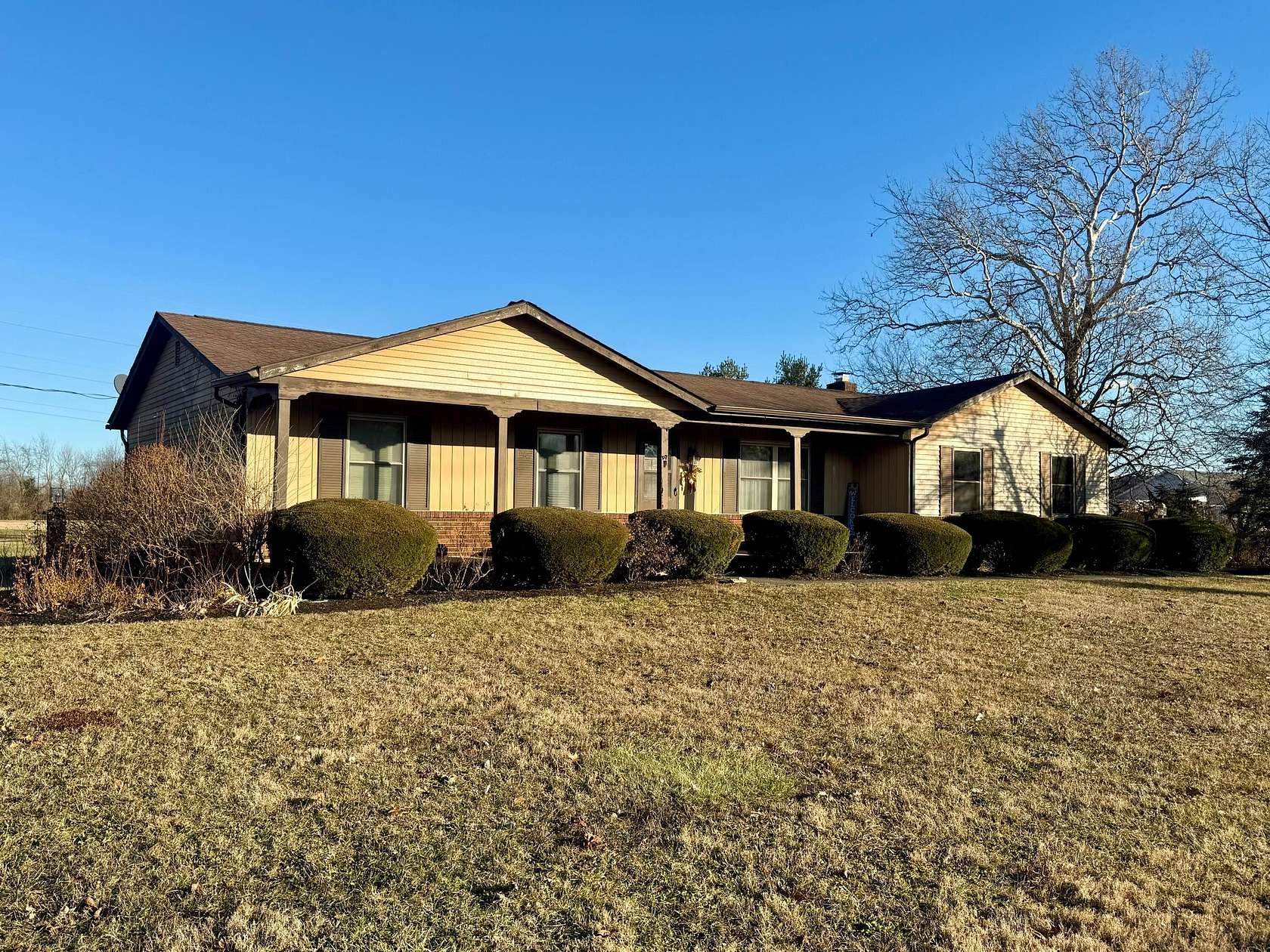 2.3 Acres of Residential Land with Home for Sale in Hilliard, Ohio