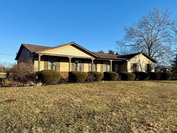 2.3 Acres of Residential Land with Home for Sale in Hilliard, Ohio