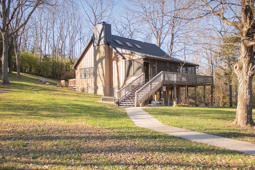 3.17 Acres of Residential Land with Home for Sale in Greenfield, Ohio