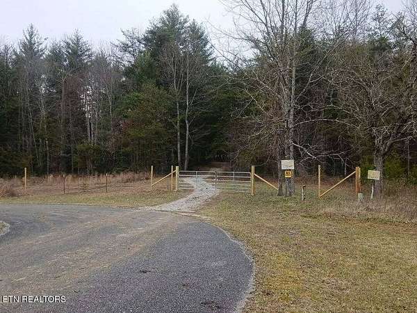 10.6 Acres of Land for Sale in Jamestown, Tennessee