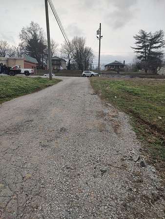 0.95 Acres of Land for Sale in Hartford, Kentucky
