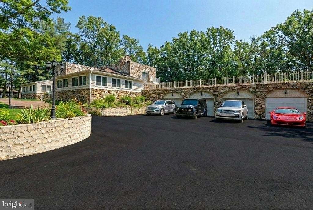 2 Acres of Land with Home for Sale in Bowie, Maryland