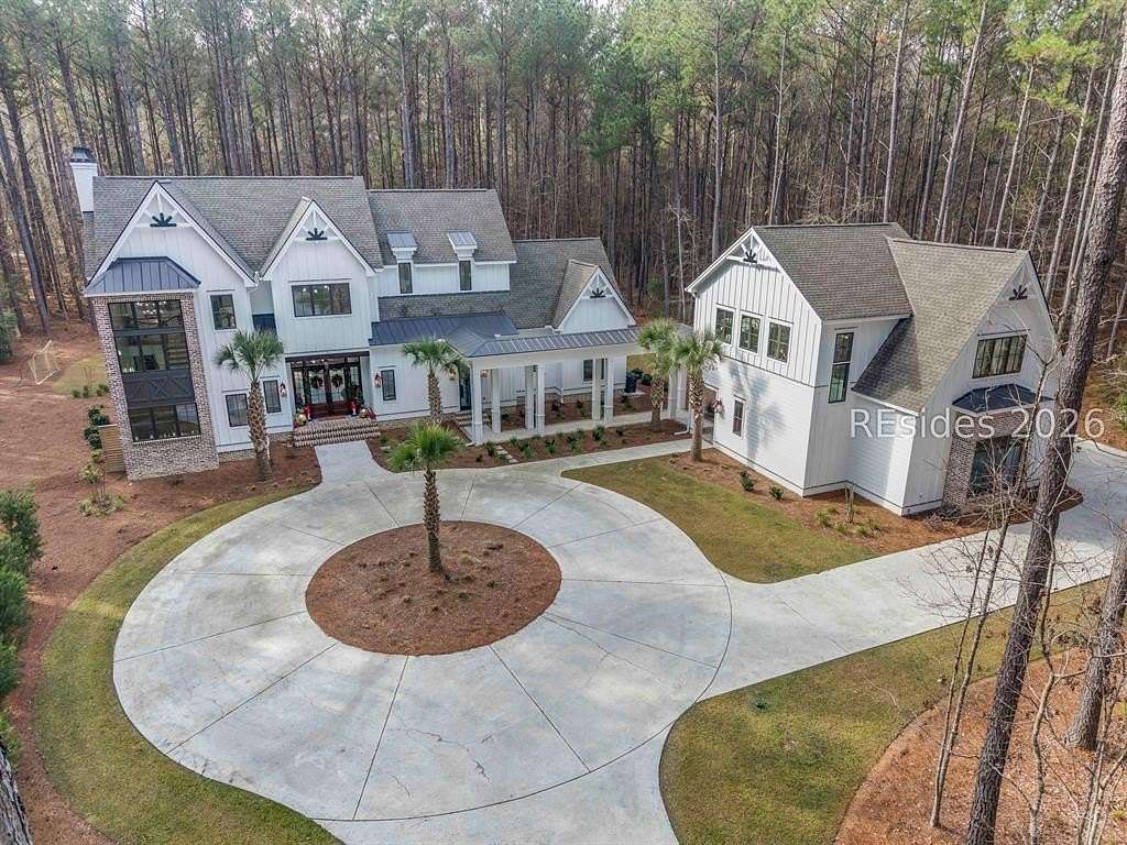 2.5 Acres of Land with Home for Sale in Bluffton, South Carolina