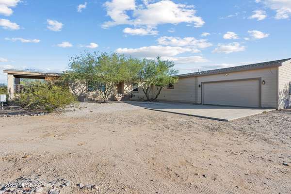 4.15 Acres of Residential Land with Home for Sale in Vail, Arizona