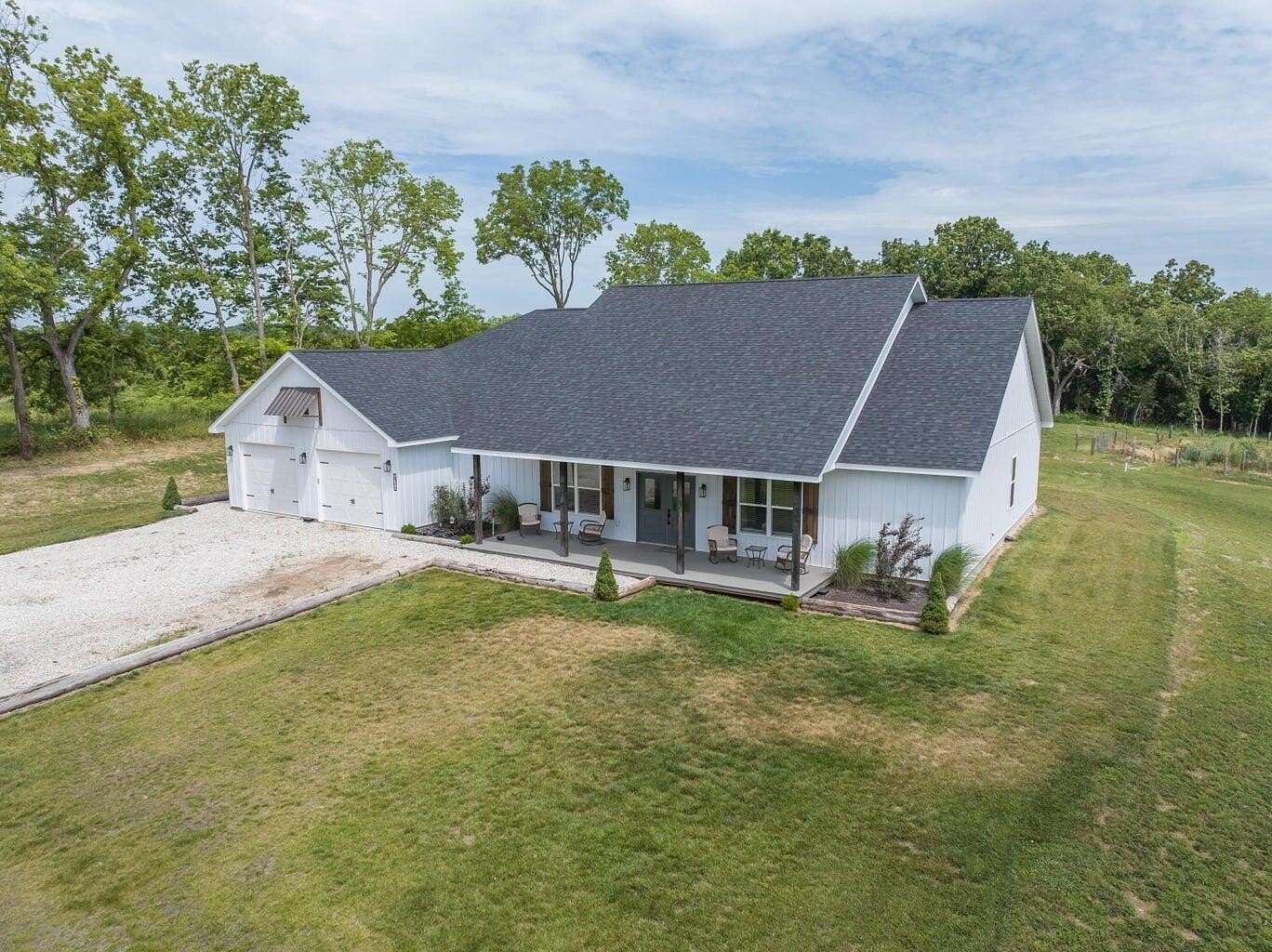 15 Acres of Land with Home for Sale in Armstrong, Missouri