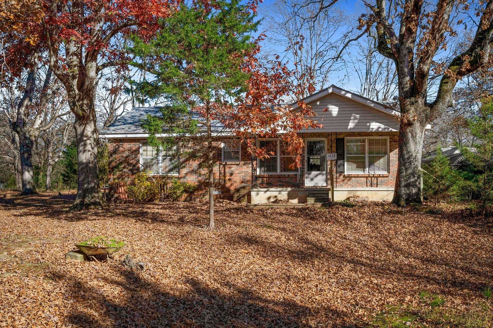 11.5 Acres of Land with Home for Sale in Centerville, Tennessee