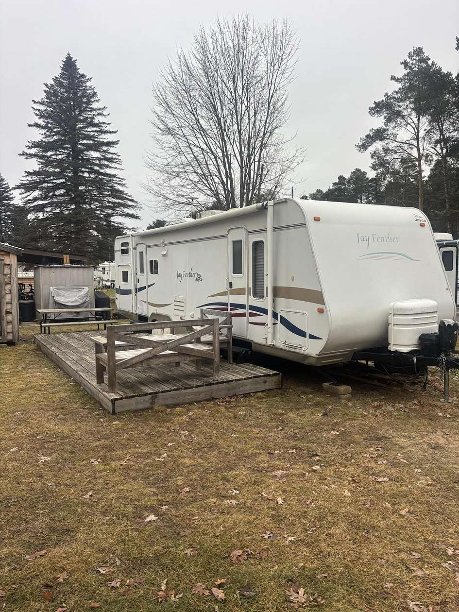 0.29 Acres of Residential Land for Sale in Canadian Lakes, Michigan