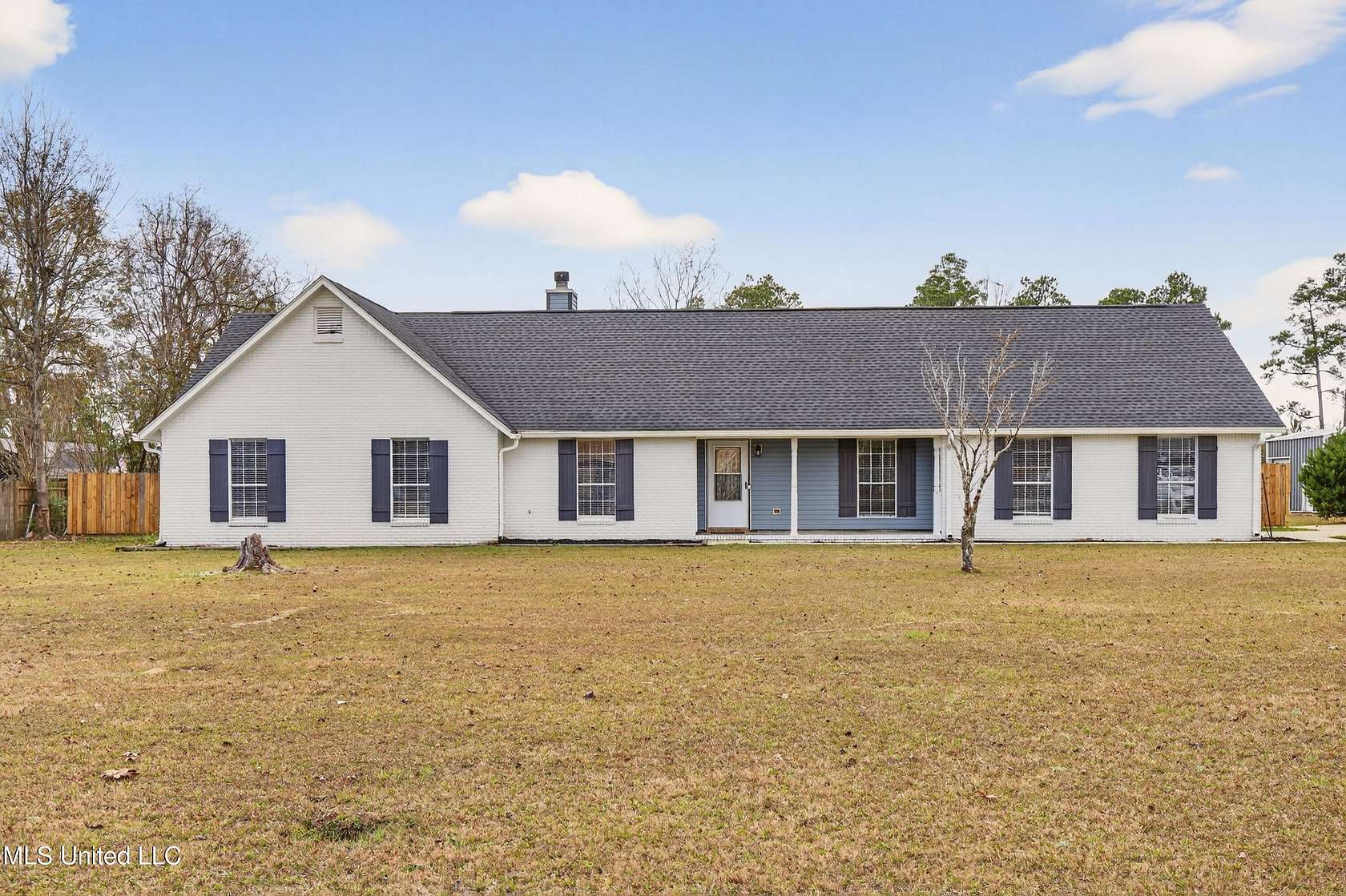 1.6 Acres of Residential Land with Home for Sale in Biloxi, Mississippi