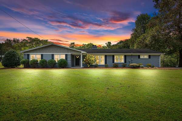 3 Acres of Residential Land with Home for Sale in Columbia, Tennessee