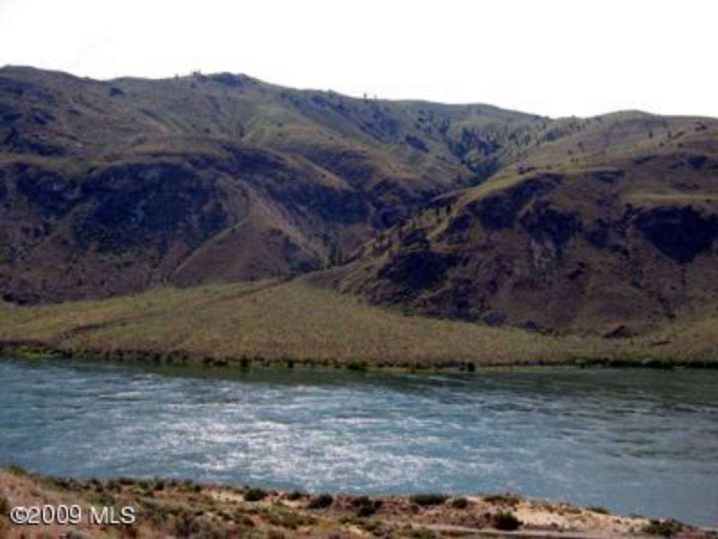 20 Acres of Recreational Land for Sale in Orondo, Washington