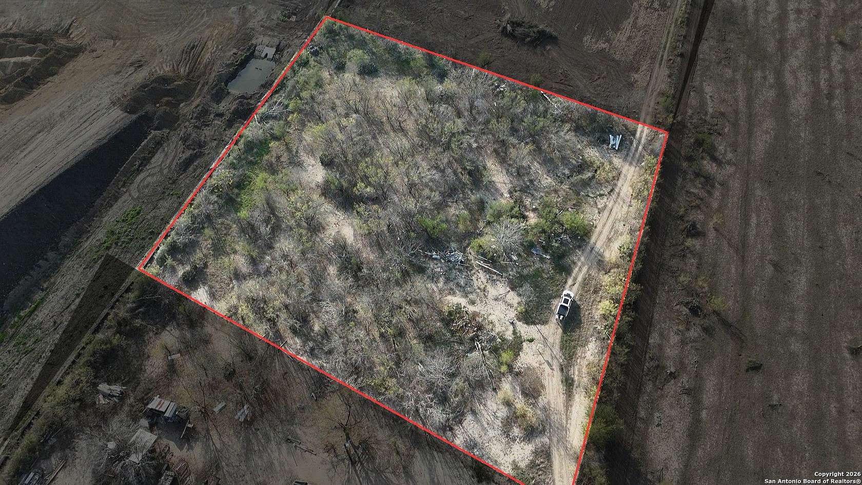 2 Acres of Improved Residential Land for Sale in San Antonio, Texas