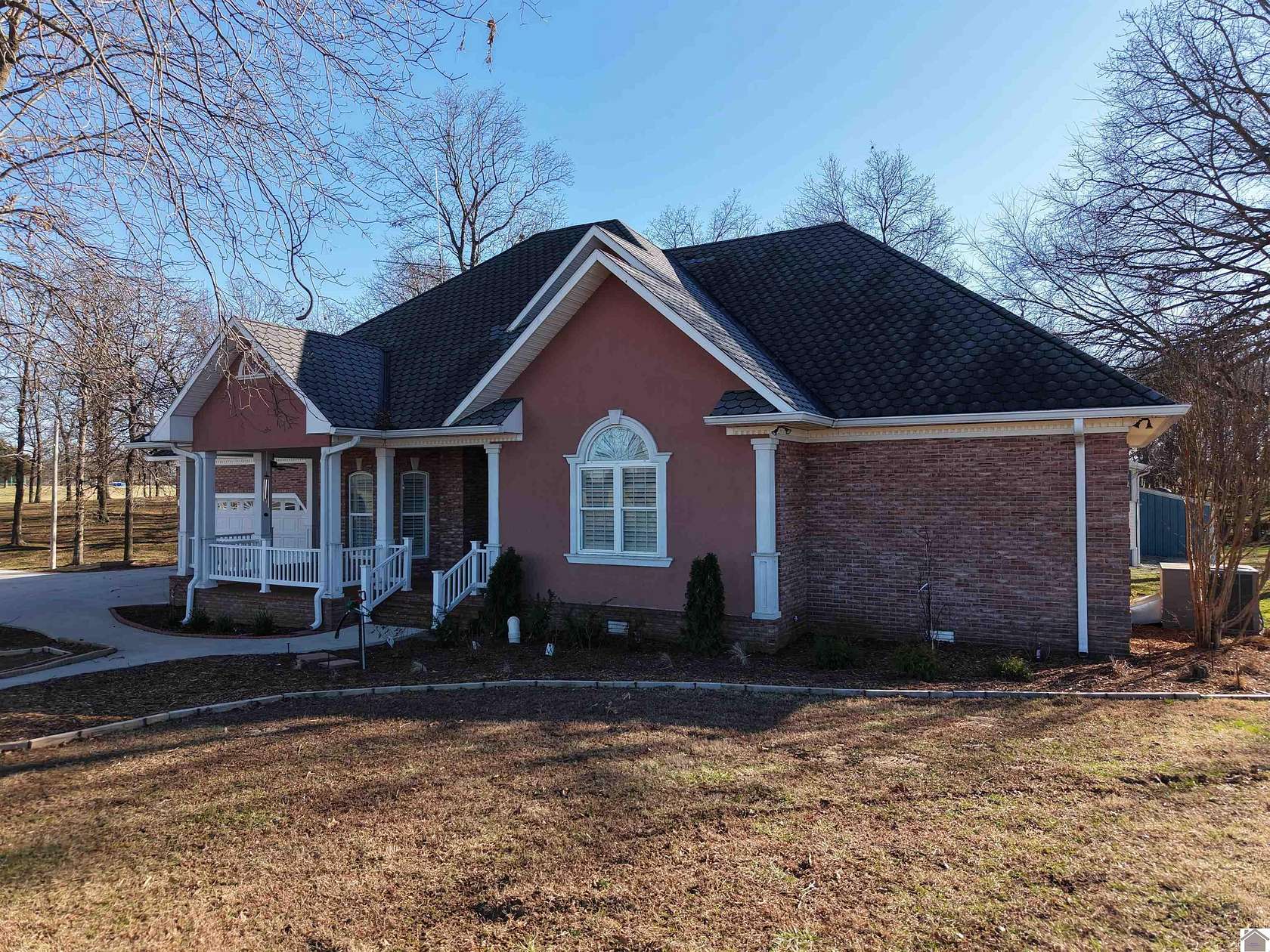 5 Acres of Improved Mixed-Use Land for Sale in Mayfield, Kentucky