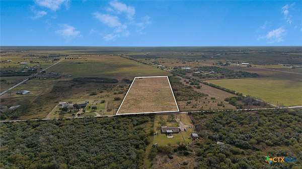 8.38 Acres of Residential Land for Sale in Victoria, Texas