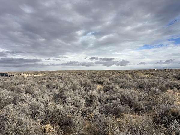 0.25 Acres of Residential Land for Sale in Los Lunas, New Mexico