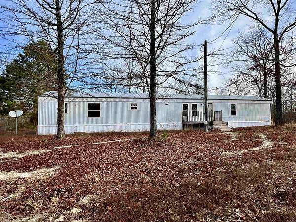 10 Acres of Land with Home for Sale in Mabelvale, Arkansas