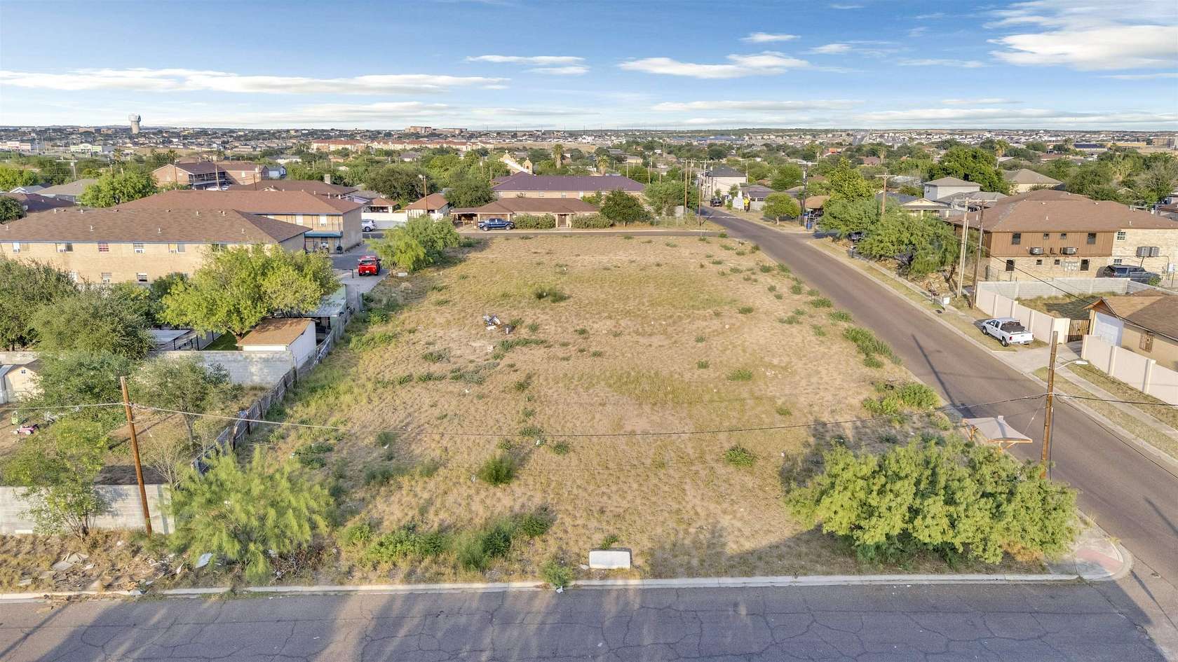 0.89 Acres of Residential Land for Sale in Laredo, Texas