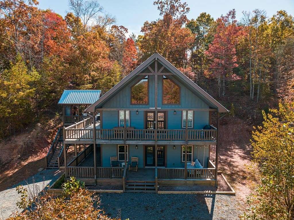 2.79 Acres of Residential Land with Home for Sale in Morganton, Georgia